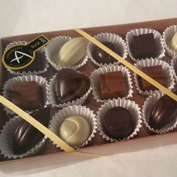 Caja de 18 bombones surtidos - Bendito Sabor