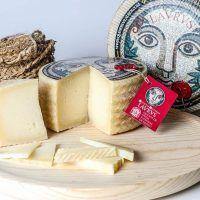 Queso Curado de 6 Meses 3 kg aprox - Bendito Sabor